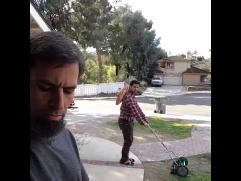 The life of Juan. Even Juan fools around on Friday   - 7 Seconds Funny Video