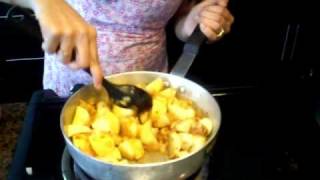 Potatoes Peas curry, aloo matar recipe