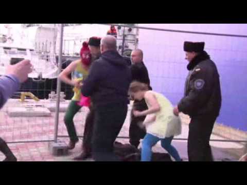 Pussy Riot Defies Russian Security in Sochi News Video