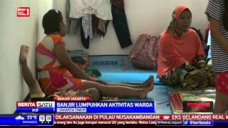 Warga Cipinang Melayu Mengungsi karena Takut Terjebak Banjir