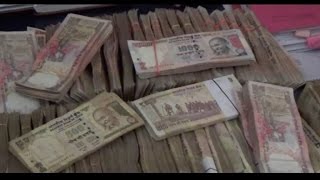 45 लाख रुपए के 500 -1000 के नोटों के साथ युवक गिरफ्तार