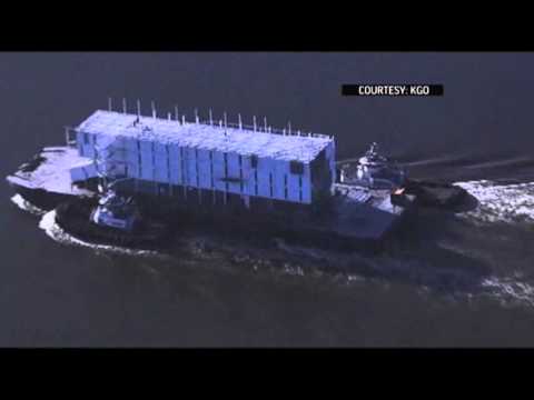Google Barge Arrives at New Home News Video