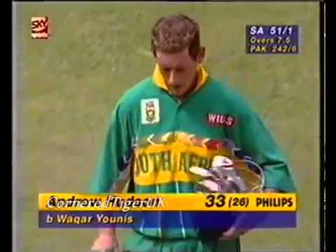 Classic Waqar Younis Stunning Bowling 1996 World Cup - Cricket Classic Video