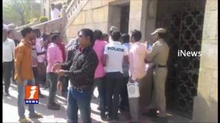 Students Protest At OU Arts College On Unemployment | Police Stops | Telangana | iNews