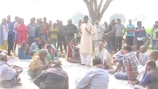 ग्रामीणों ने किया मतदान बहिष्कार का एलान