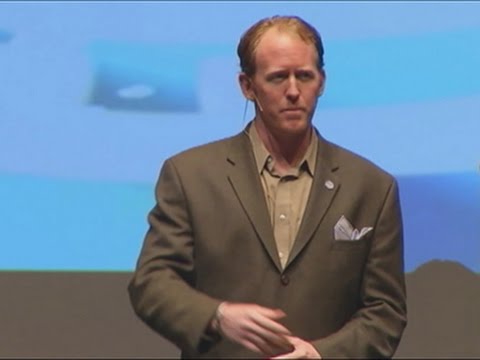 Former SEAL Robert O'Neill Appears in Public News Video