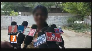 Lover Cheated Girl | Girl Stages Protest In Front Of Lover House In Pagidyala | Kurnool | iNews