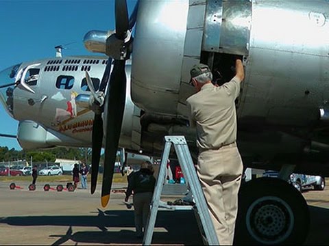 WWII Planes Keep Soaring With Volunteer Crew News Video