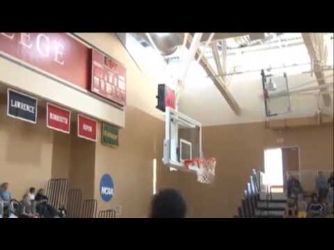 Raw: Jack Taylor Scores 109 Points for Grinnell News Video