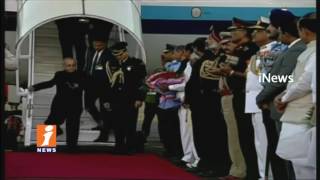 Pranab Mukherjee Arrives in Hyderabad | To Participate in OU Centenary Celebrations | iNews