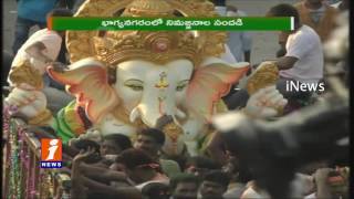 Ganesh Idols Queue Up For Immersion at Telugu Talli Flyover | iNews