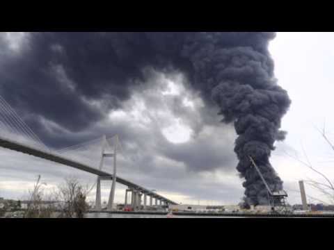 Massive Blaze at US Port Contained but Burning News Video