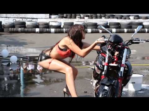Motorcycle accident - Motorcycle Fail - motor crash - bike accident - funny accident videos - Motorrad crash - funny video