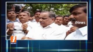 Mudragada Padmanabham Protest After Police Stops His Padayatra | Kirlampudi | iNews