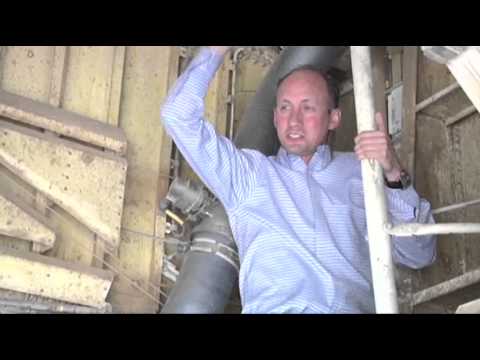 Raw- What's Inside a Commercial Jet Wheel Well News Video