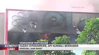 Api Kembali Lahap Gedung Jaya Plaza Bandung