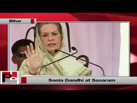Sonia Gandhi addresses election rally at Sasaram,(Bihar)