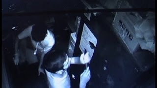 बेख़ौफ़ चोरों की करतूत CCTV में कैद, लाखों का माल ले उड़े चोर