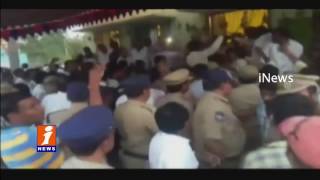 Clashes Between Congress And TRS Leaders At Nidamanuru Manadal | Nalgonda | iNews