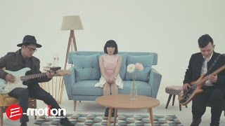 Cassandra - Cinta Dari Jauh (Official Video)