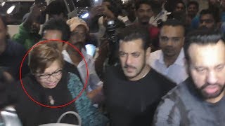 Salman Khan Protecting His Mother Helen From Crazy Media - IIFA 2017 New York