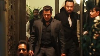 Salman Khan SPOTTED At Taj Hotel, Attends Friends Marriage