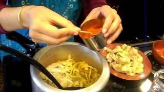 Squash (Ghiya) curry, Bottle Gourd Curry - Indian Vegetarian recipe