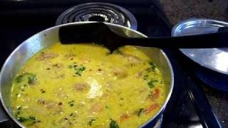 How to Make Coconut Chicken Curry at Home