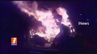 Car Hits Divider And Catches Fire At Outer Ring Road | 4 People Burnt Alive | Hyderabad | iNews